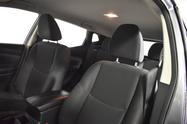 Used 2020 Nissan Rogue Sport S FWD image 11