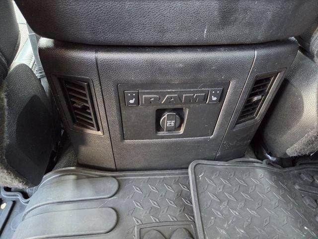 Used 2018 RAM 3500 Laramie AWD/4WD image 16