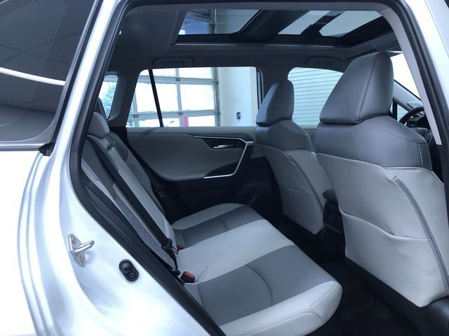 Used 2023 Toyota RAV4 Limited image 21