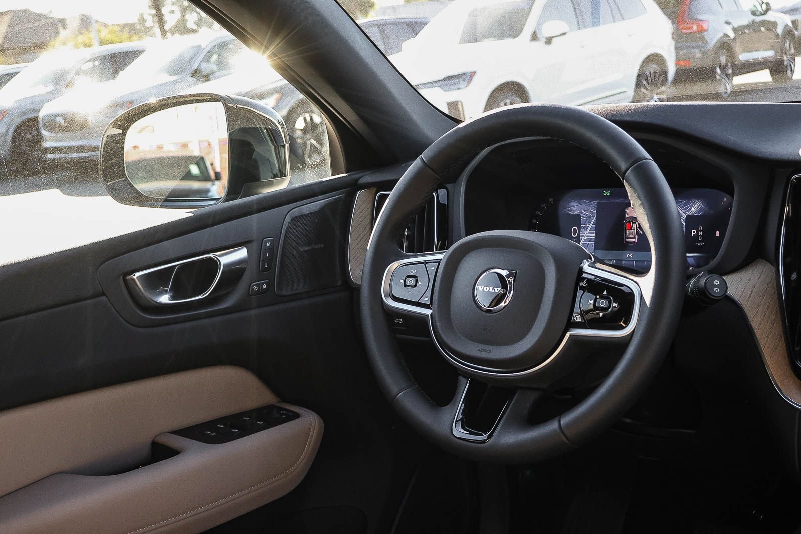 New 2026 Volvo XC60 B5 Plus w/ Climate Package AWD/4WD image 25