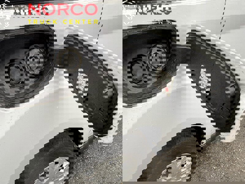 Used 2021 Ford Transit Connect XLT image 19