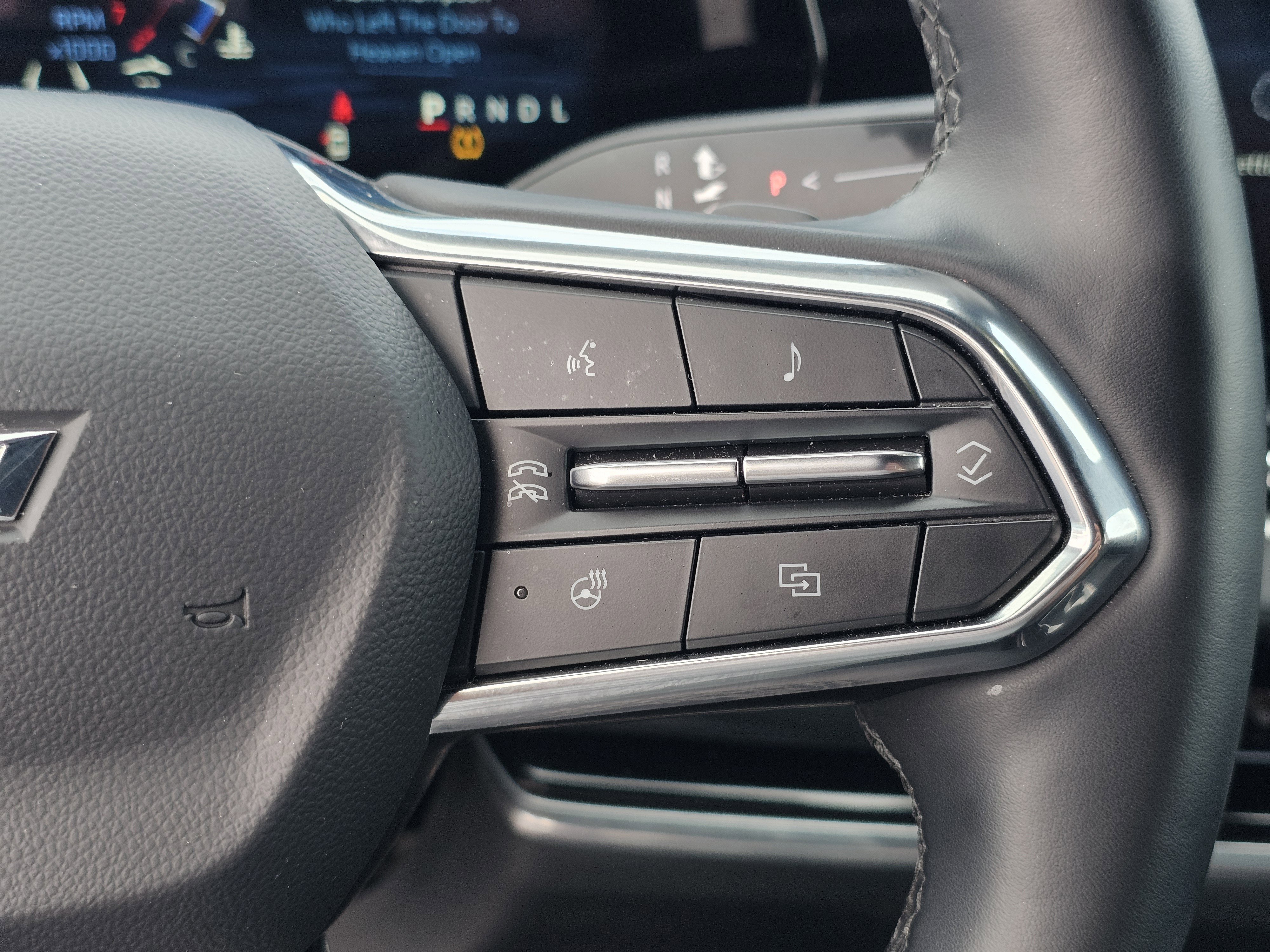 Used 2025 Chevrolet Equinox LT image 21