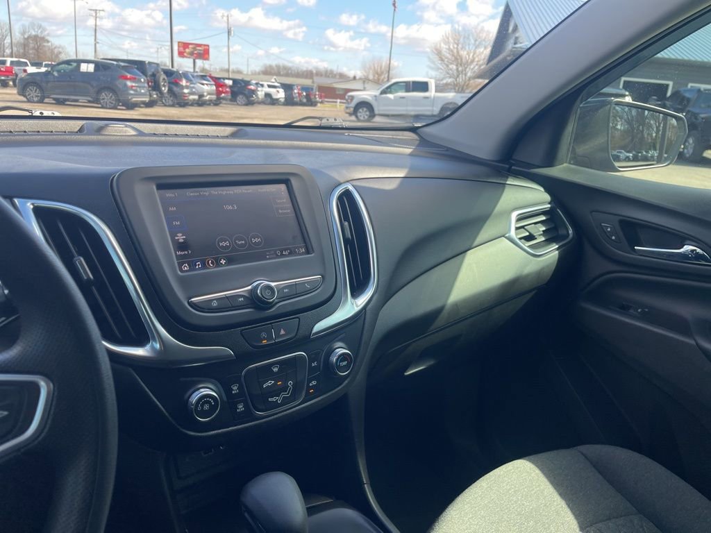 Used 2022 Chevrolet Equinox LT image 25