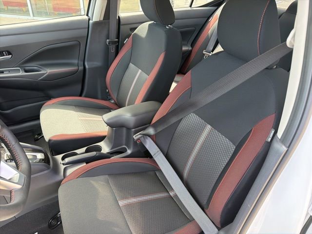 New 2025 Nissan Versa SR FWD image 9