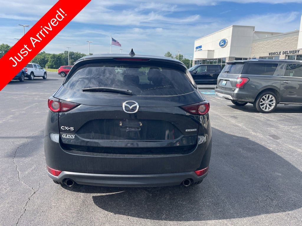 Used 2020 MAZDA CX-5 Touring FWD image 2