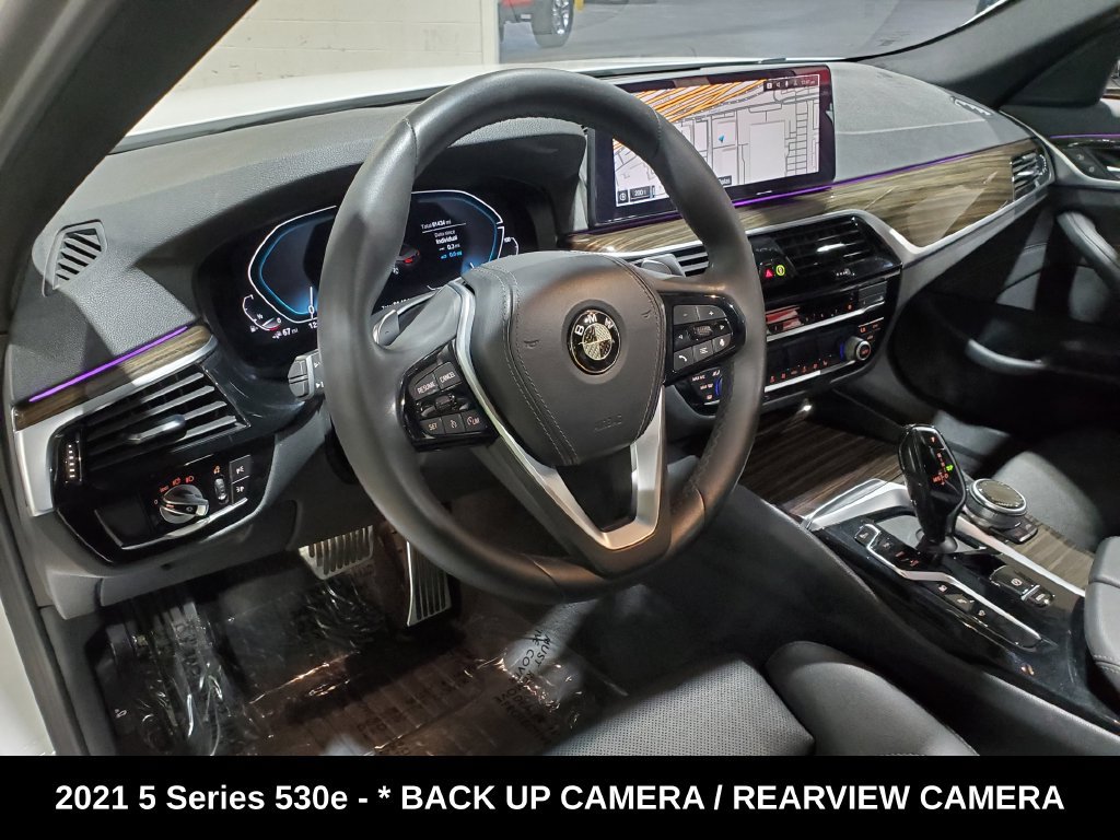 Used 2021 BMW 530e w/ Parking Assistance Package RWD image 7