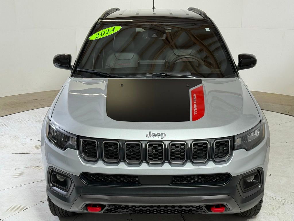 Certified 2024 Jeep Compass Trailhawk image 2