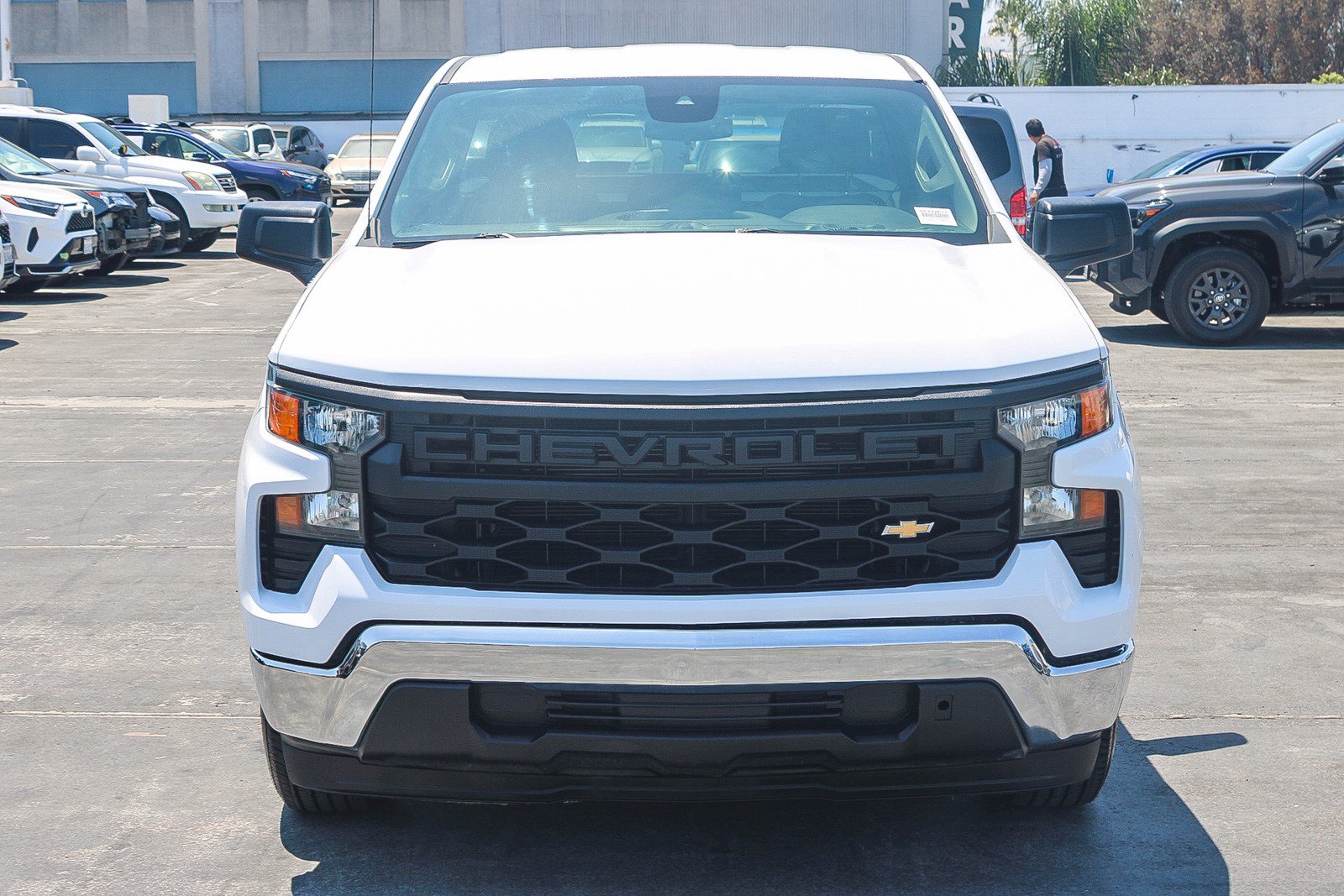 Used 2022 Chevrolet Silverado 1500 W/T RWD image 2