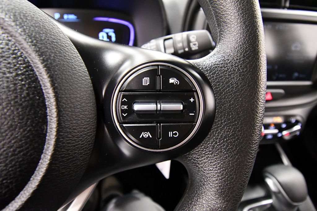 Certified 2025 Kia Soul LX FWD image 20