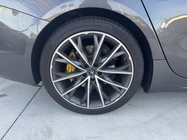 Used 2022 Maserati Ghibli Modena Q4 image 19