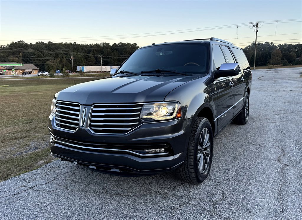 Used 2017 Lincoln Navigator L Select