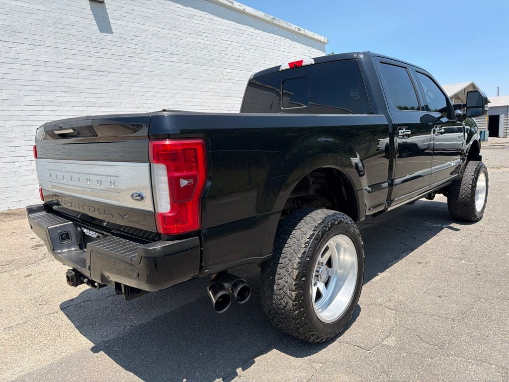 Used 2017 Ford F350 Platinum w/ Platinum Ultimate Package AWD/4WD image 2