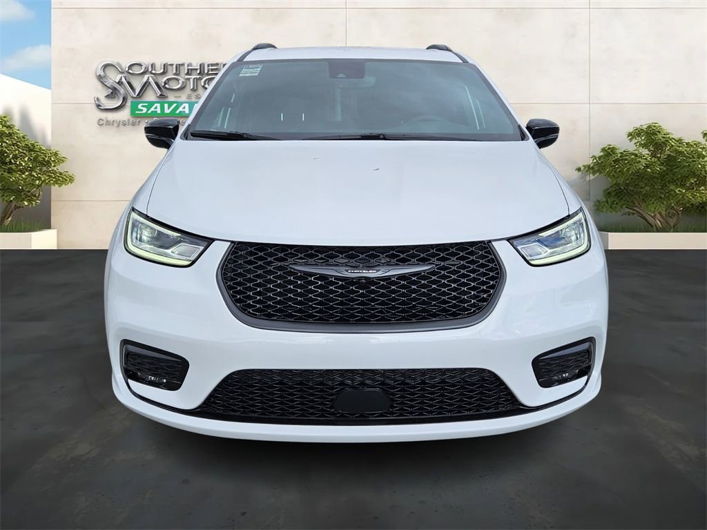 New 2026 Chrysler Pacifica Select w/ S Appearance Package FWD image 8