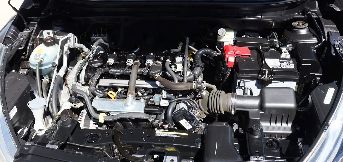 Used 2020 Nissan Kicks SV FWD image 54