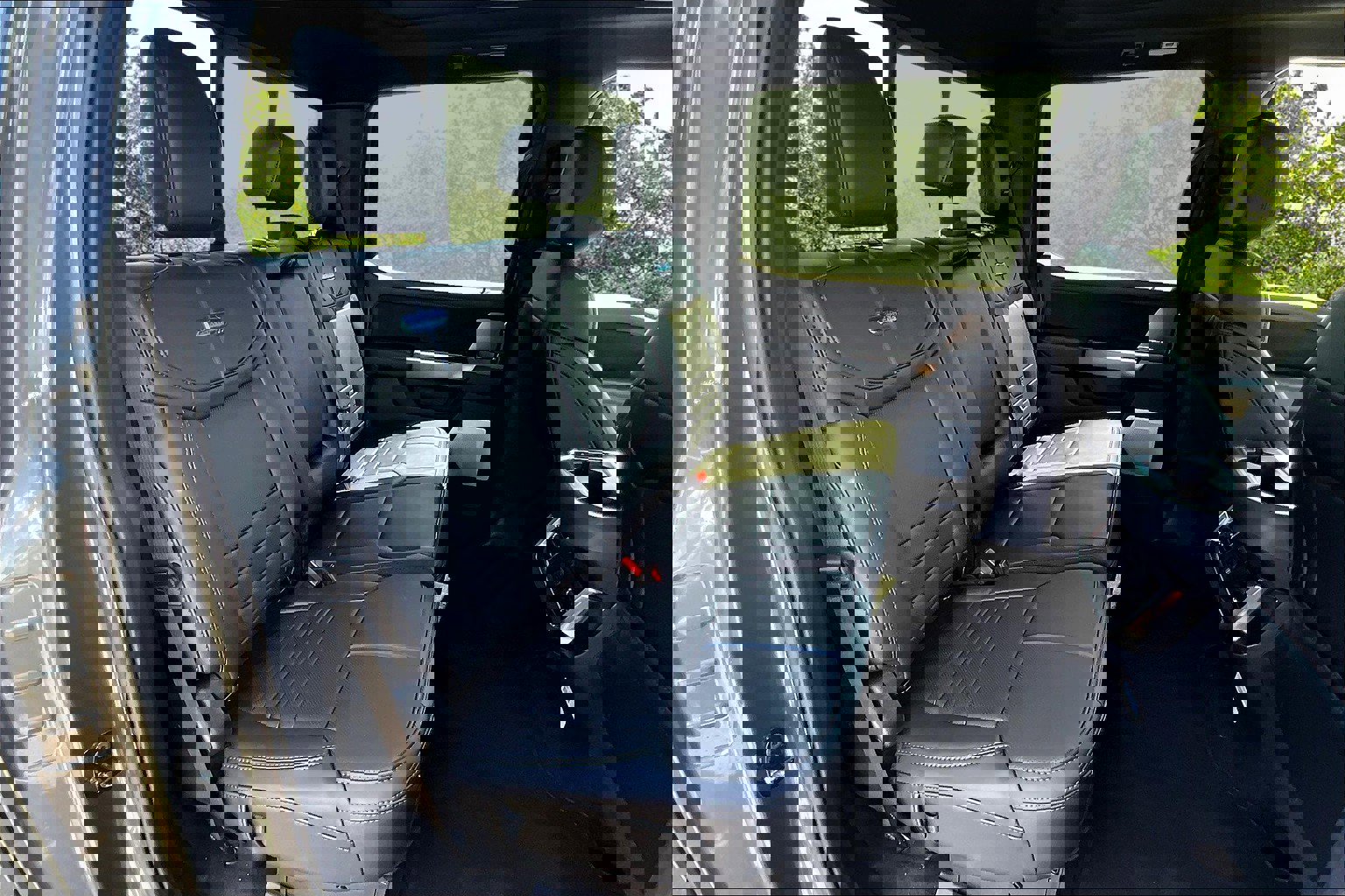 New 2026 Ford F250 Platinum image 9