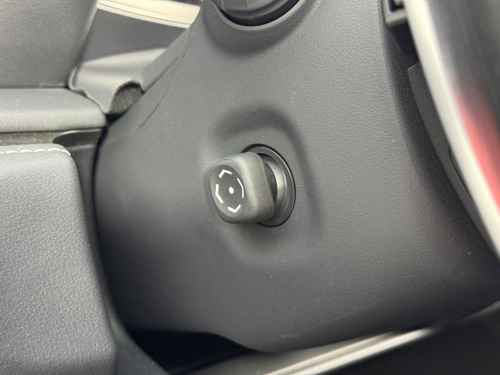 Used 2023 Lexus LC 500 Convertible image 21