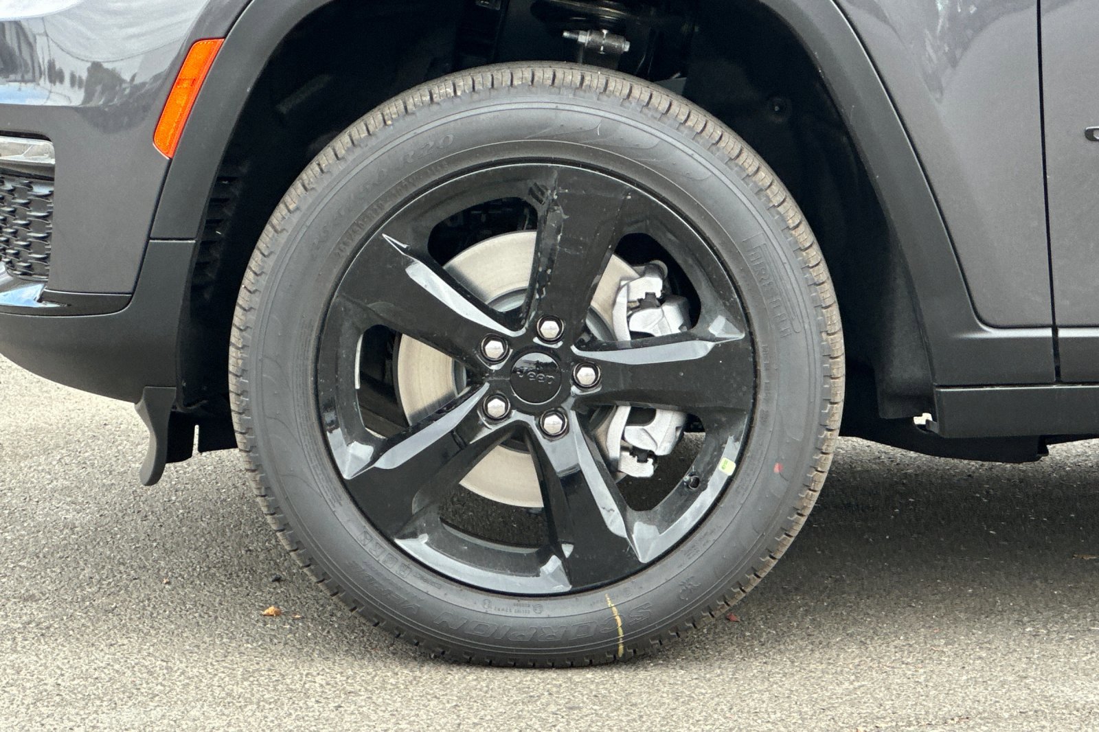 New 2025 Jeep Grand Cherokee L Limited w/ Black Appearance Package image 26