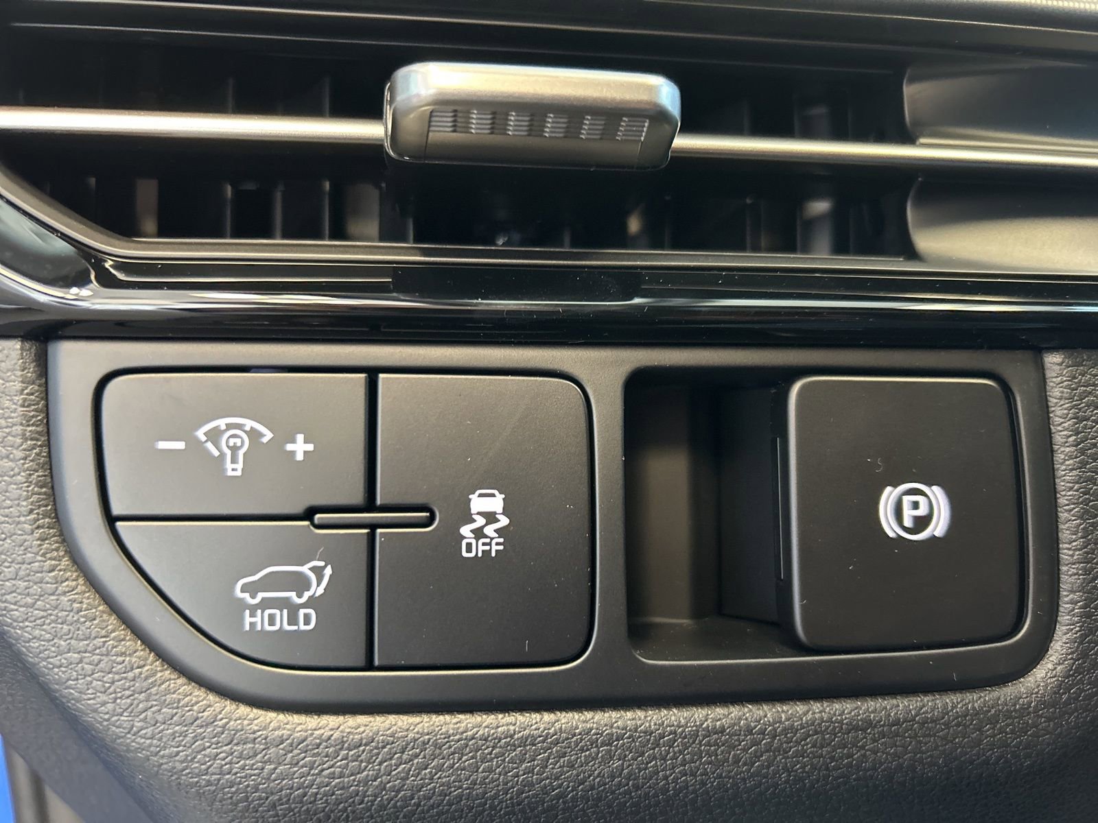 New 2026 Kia Sportage EX image 17