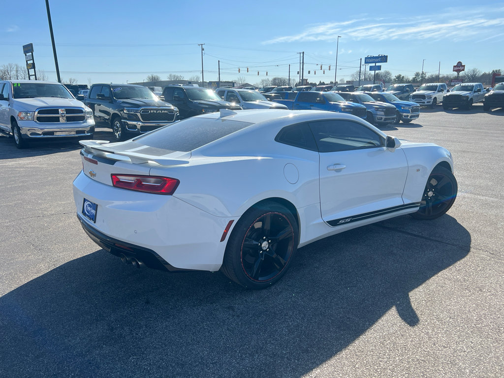 Used 2016 Chevrolet Camaro SS image 6