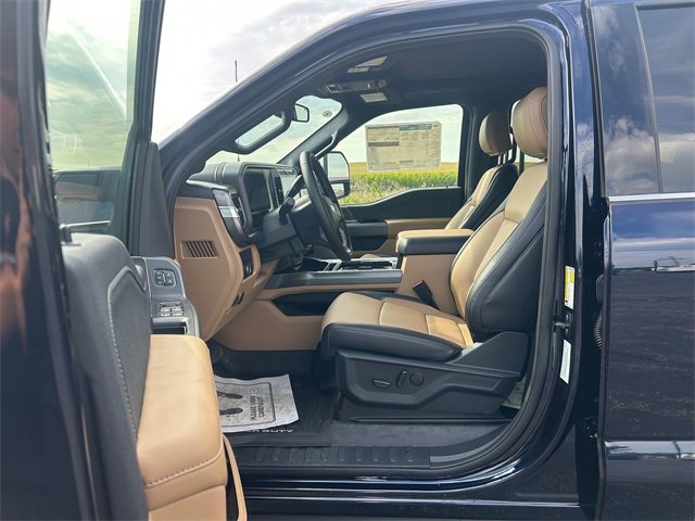 New 2025 Ford F350 Lariat w/ Lariat Ultimate Package image 4