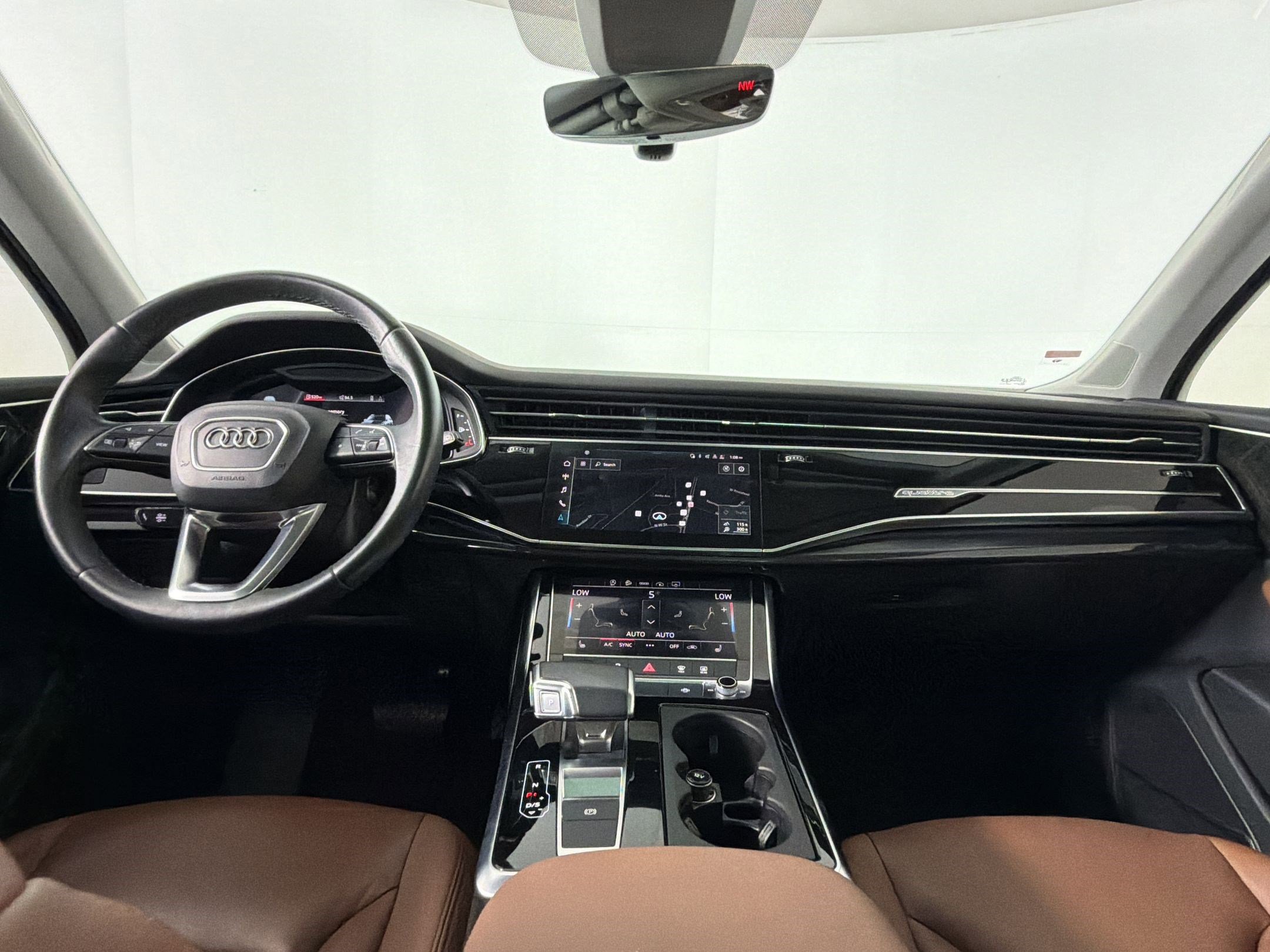 Used 2021 Audi Q7 2.0T Premium Plus w/ Premium Plus Package AWD/4WD image 12