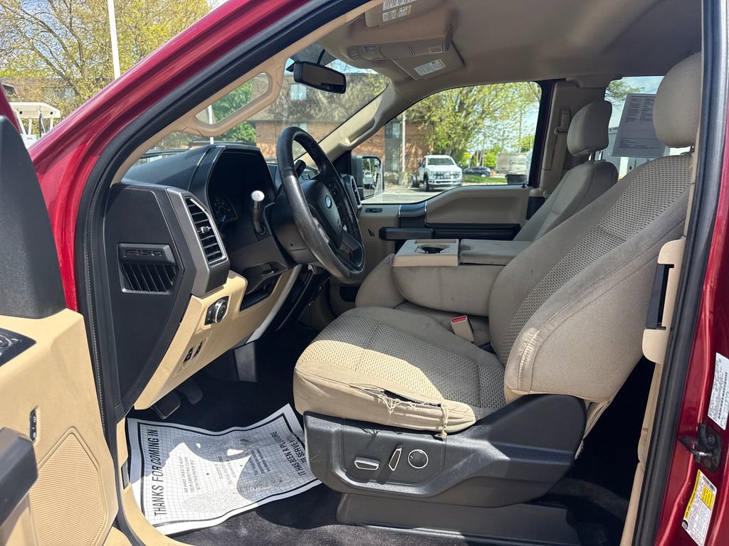 Used 2015 Ford F150 XLT w/ Equipment Group 302A Luxury AWD/4WD image 18