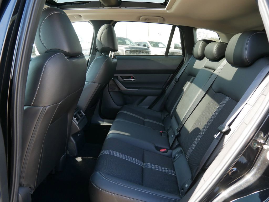 Used 2025 MAZDA CX-50 AWD 2.5 S w/ Premium Package image 9