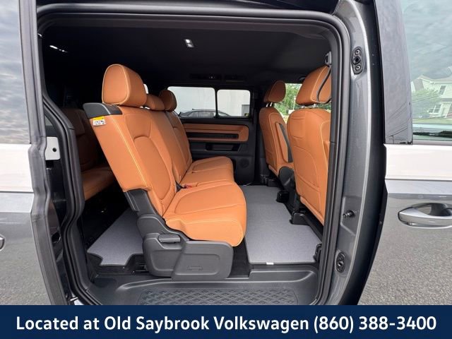 New 2025 Volkswagen ID. Buzz Pro S image 18