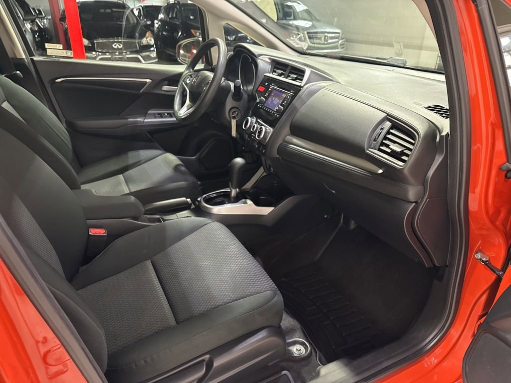 Used 2018 Honda Fit LX image 34