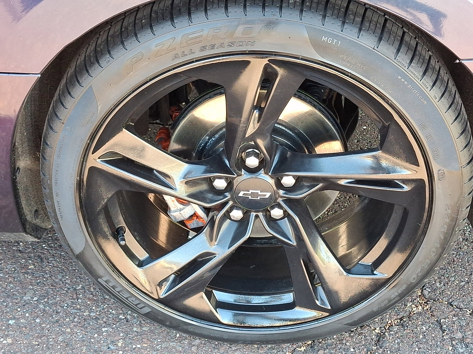 Used 2021 Chevrolet Camaro LT w/ Technology Package image 30