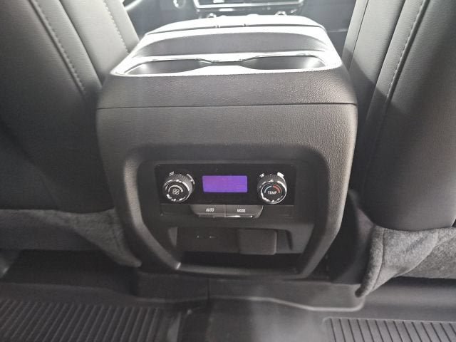 New 2026 Chevrolet Traverse LT w/ Driver Confidence Package FWD image 14