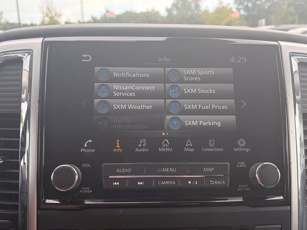 Used 2021 Nissan Titan SV w/ SV Convenience Package RWD image 27