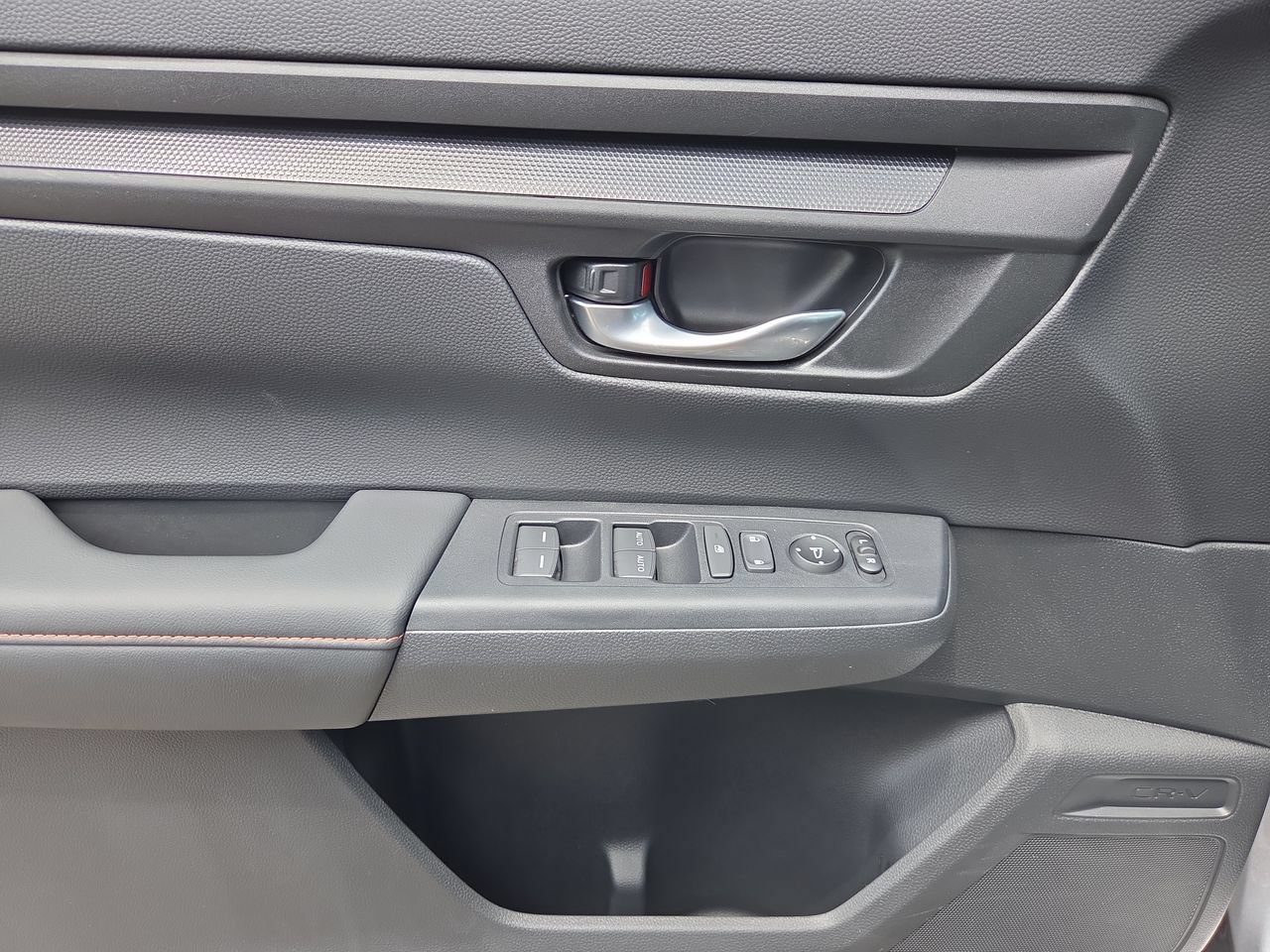 Used 2024 Honda CR-V Sport image 16