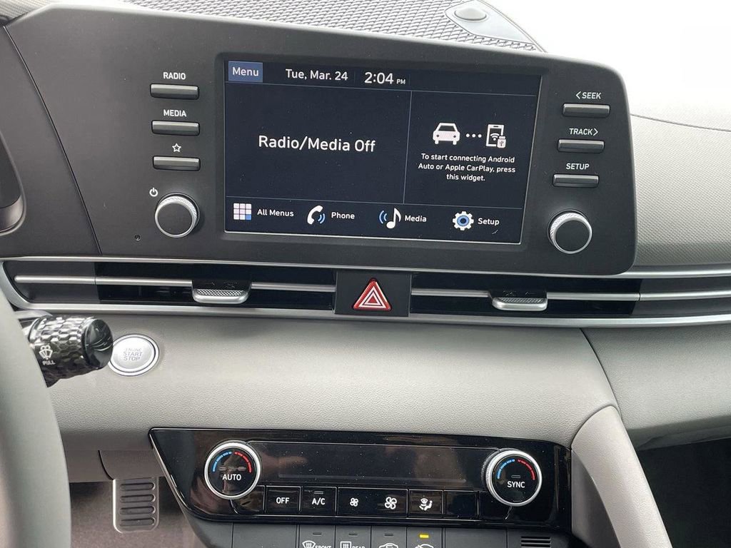 New 2026 Hyundai Elantra Sport FWD image 23