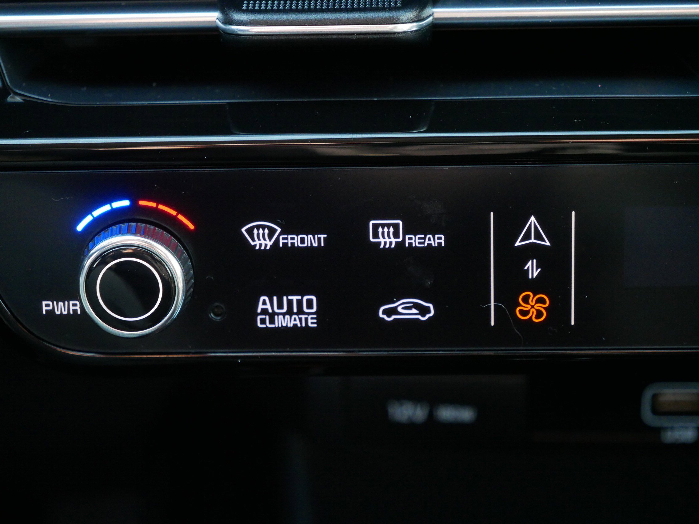 Certified 2024 Kia Niro LX image 23