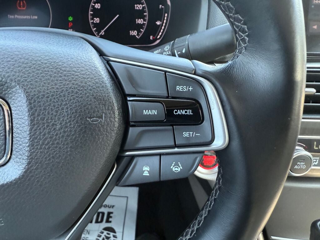 Used 2018 Honda Accord EX-L image 16