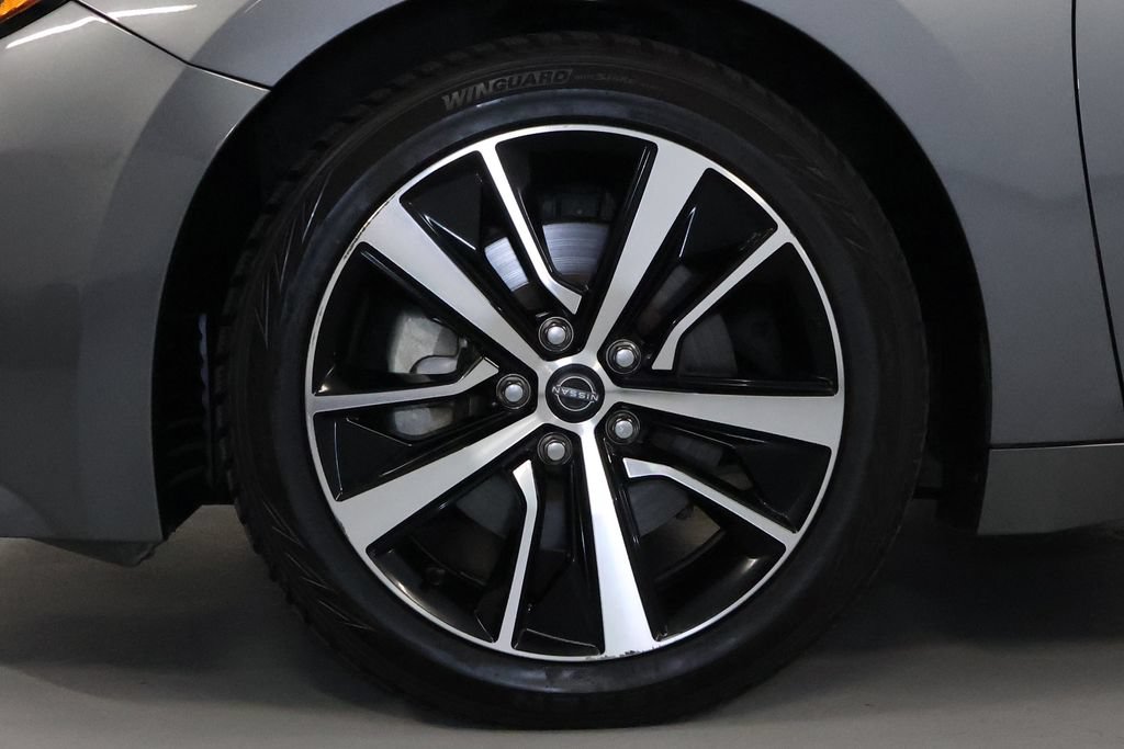 Used 2023 Nissan Maxima SV w/ Floor Mat Group FWD image 31
