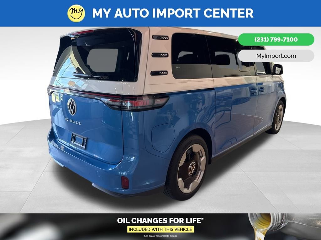 Used 2025 Volkswagen ID. Buzz Pro S image 6