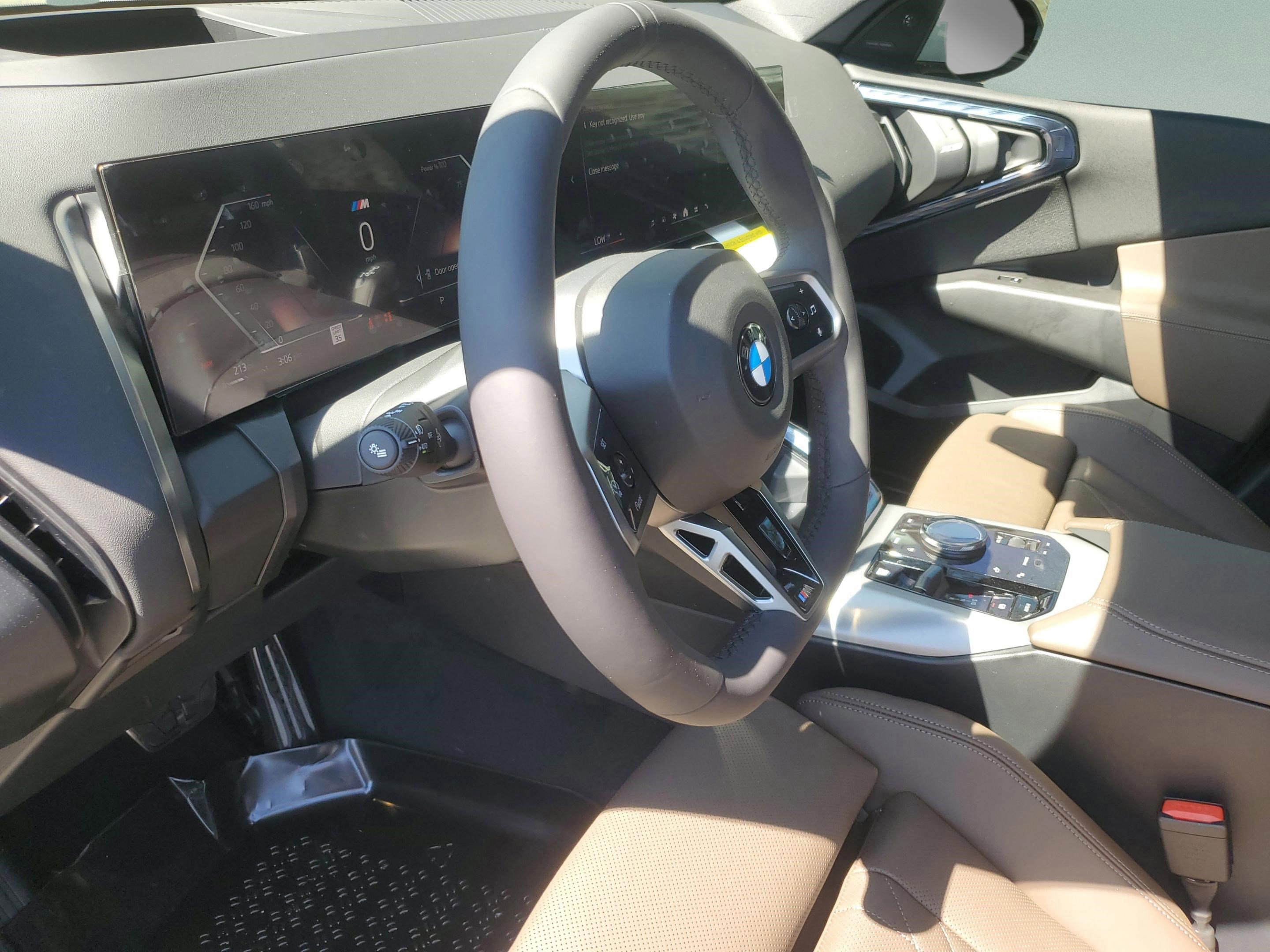 Used 2025 BMW X3 xDrive30i w/ Premium Package image 22