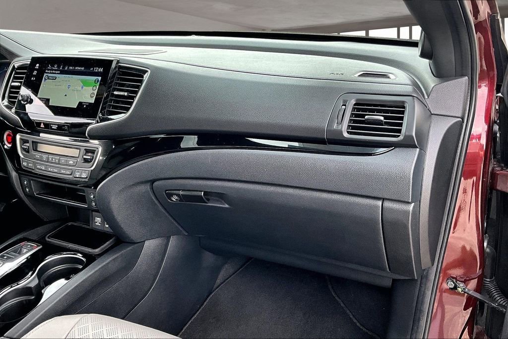 Certified 2021 Honda Passport Elite image 26