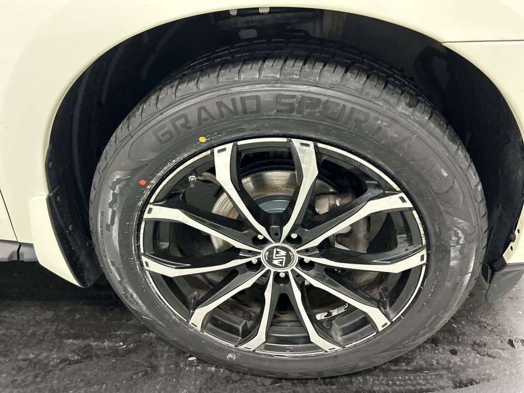 Used 2017 INFINITI QX60 Luxe w/ Premium Plus Package AWD/4WD image 8