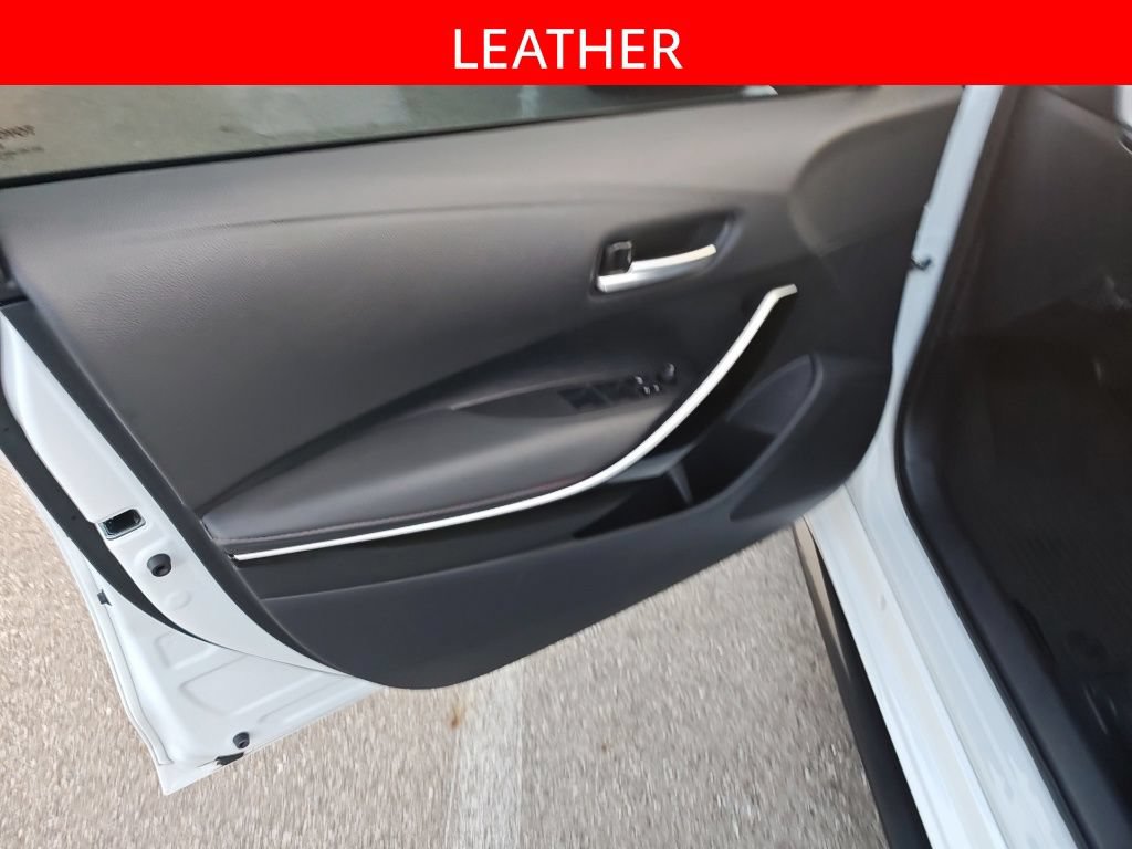 Used 2024 Toyota Corolla XSE FWD image 5