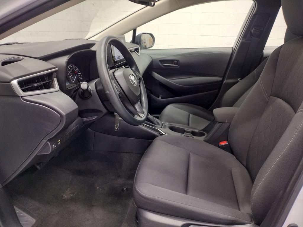 Used 2023 Toyota Corolla LE image 20
