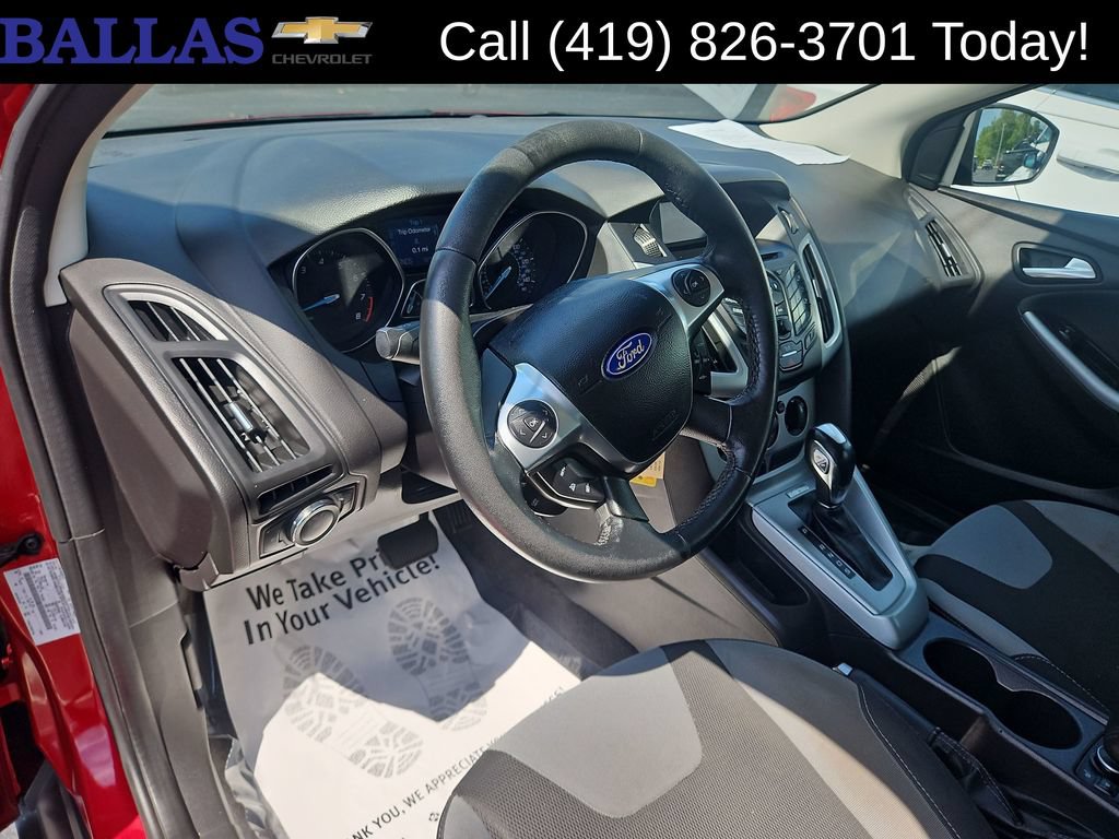 Used 2012 Ford Focus SE FWD image 9