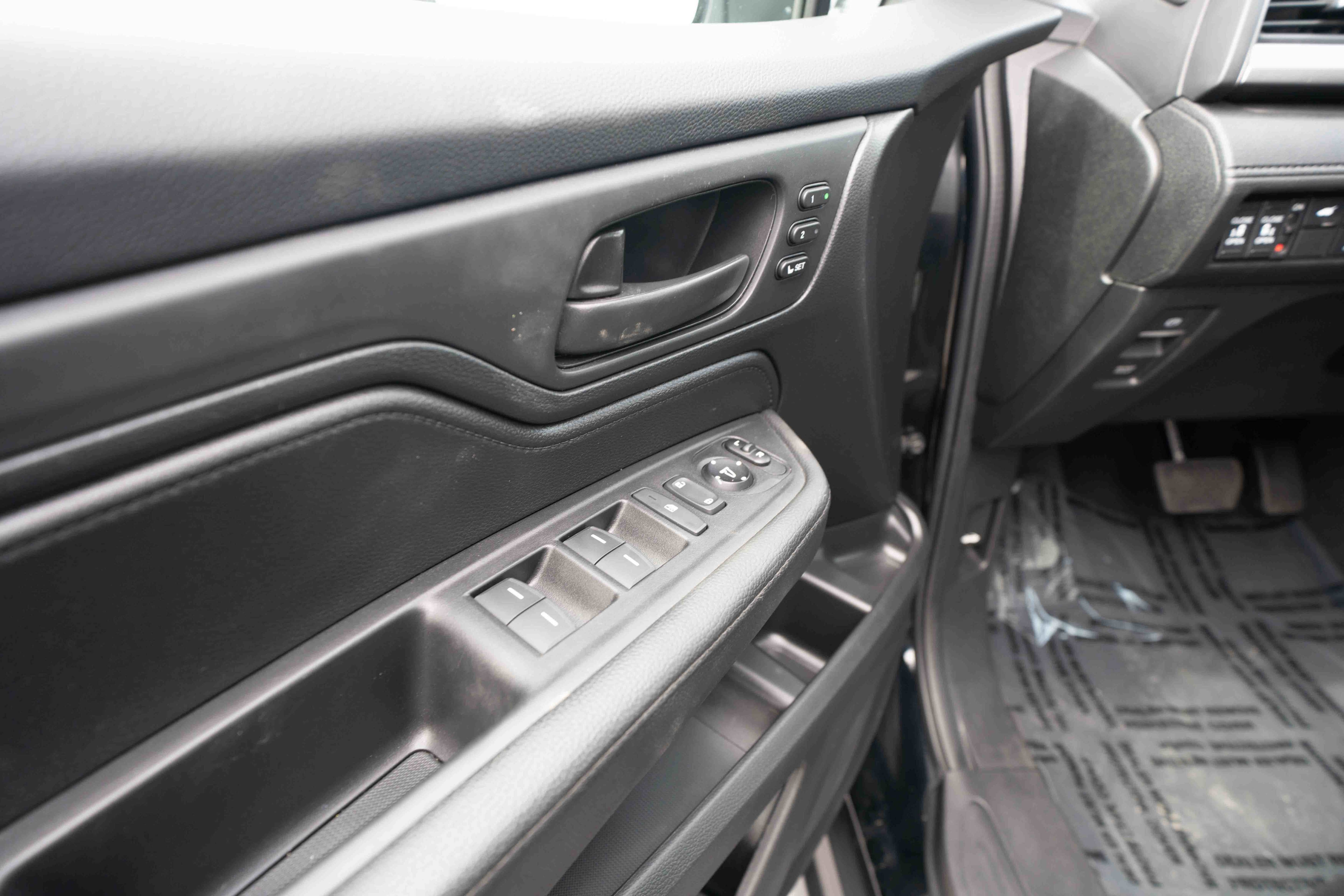 Used 2022 Honda Odyssey EX-L image 7