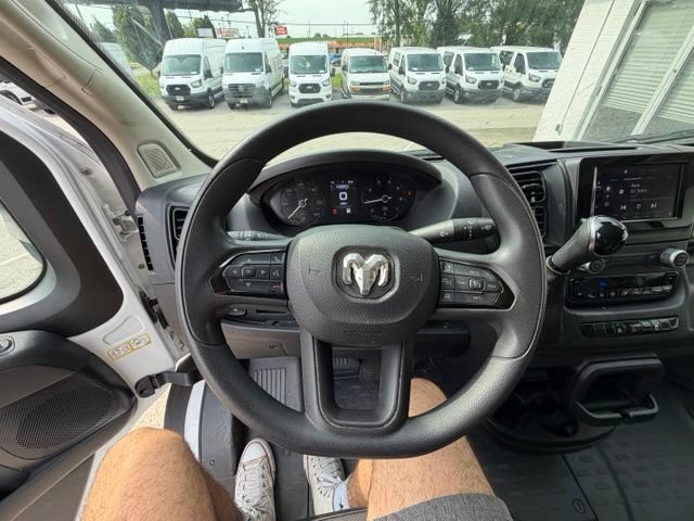 Used 2025 RAM ProMaster 3500 w/ Convenience Group FWD image 11