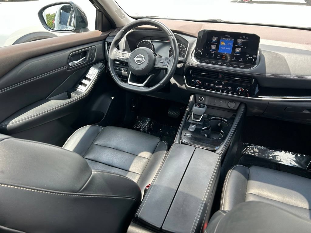 Used 2023 Nissan Rogue SL w/ SL Premium Package FWD image 10