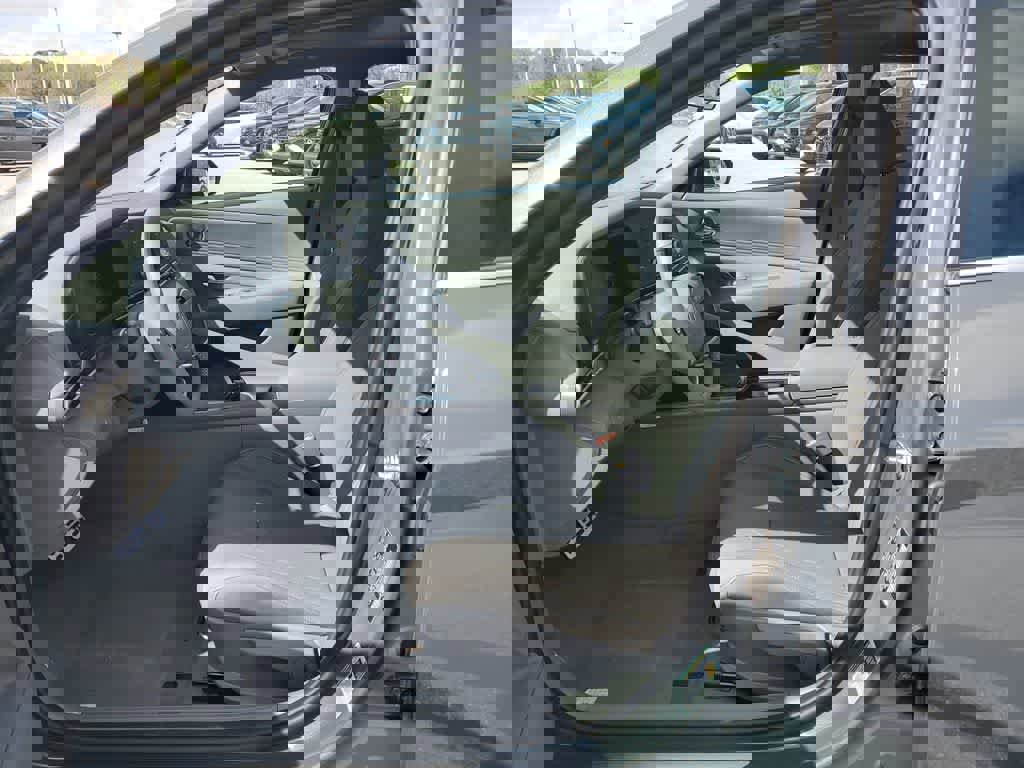 New 2026 Hyundai Elantra SEL Sport Premium image 22