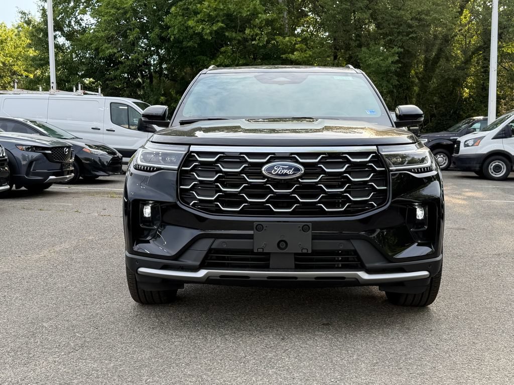 New 2026 Ford Explorer Platinum w/ LUX Leather Package AWD/4WD image 2