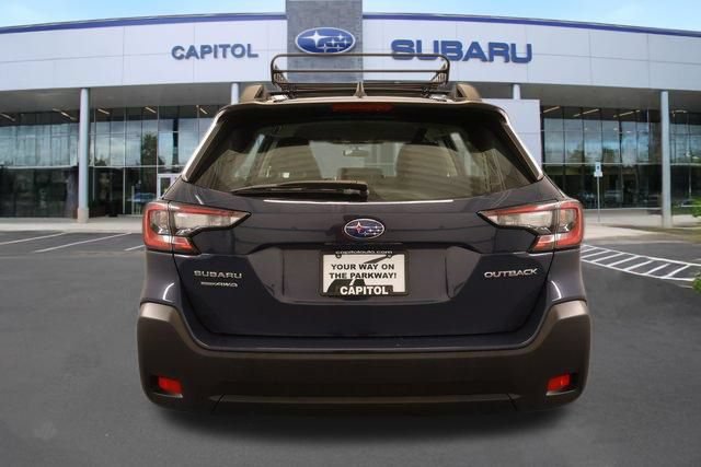 Certified 2025 Subaru Outback AWD/4WD image 4